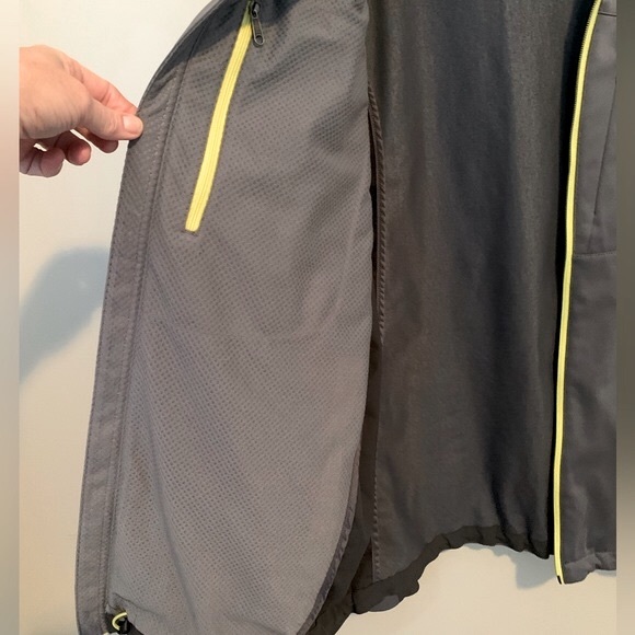 Marmot size XL Gore Windstopper Jacket - Picture 9 of 16